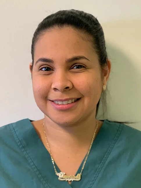 Ultra_Physical_Therapy_Our_Therapists_Page_Team_Member_Vanessa_Cera